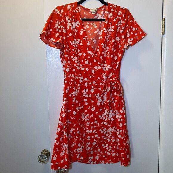 J. CREW Short Sleeve Floral Print Wrap Dress Red/Orange Women’s Size 2 - Picture 2 of 8
